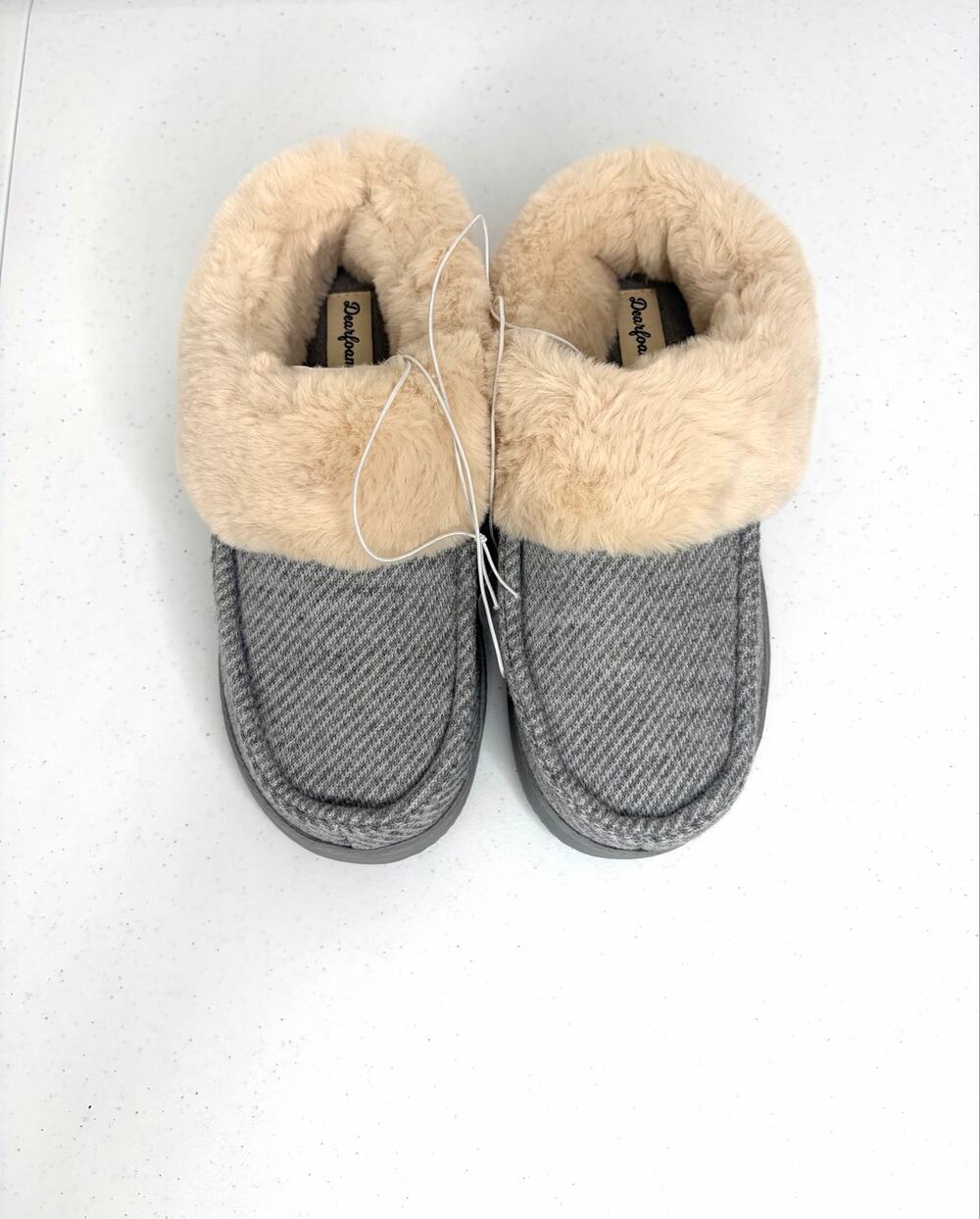 Dearfoams Memory Foam Total Comfort Slipper Women's Sz M 7-8 Gray Faux Fur - Picture 1 of 8
